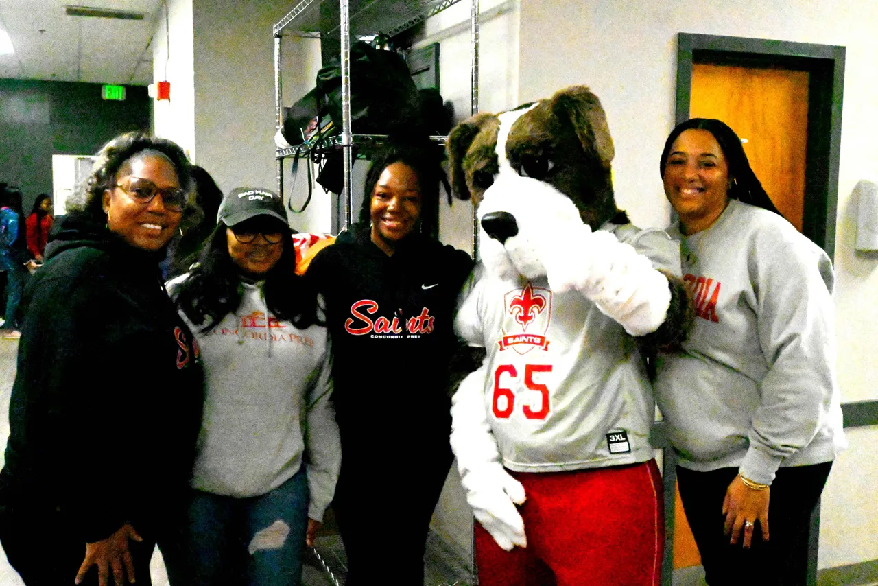 PTL members with Luther the SAINT Bernard mascot.