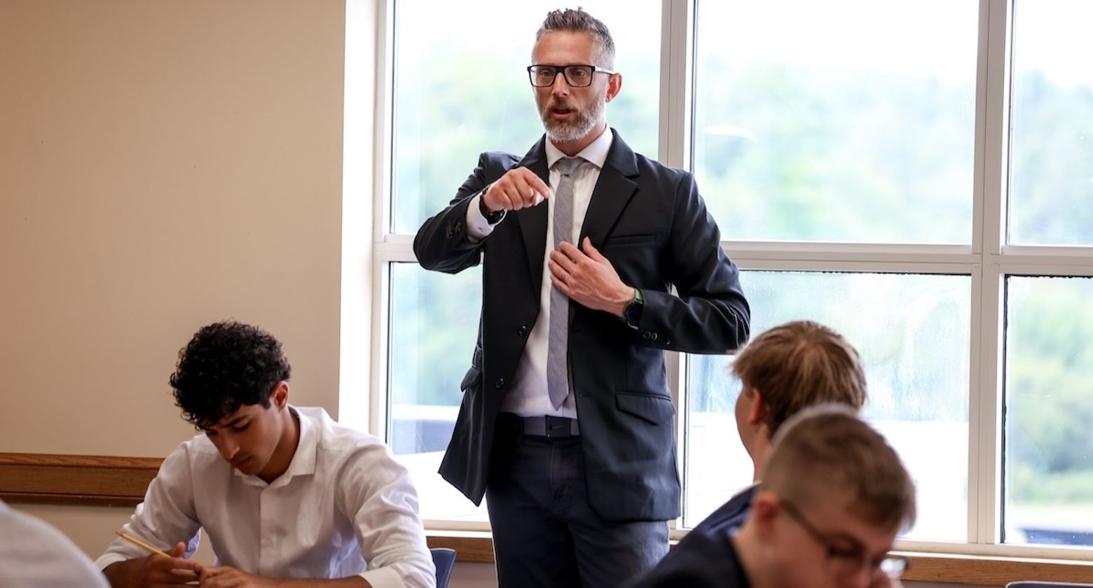 Meet the Faculty: Paul Henderson