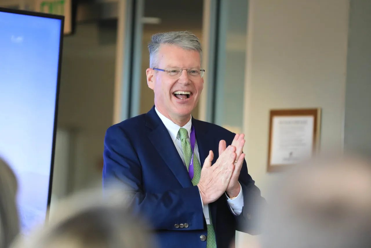 Darlington School Distinguished Alumnus Bill Smith speaking during a presentation.