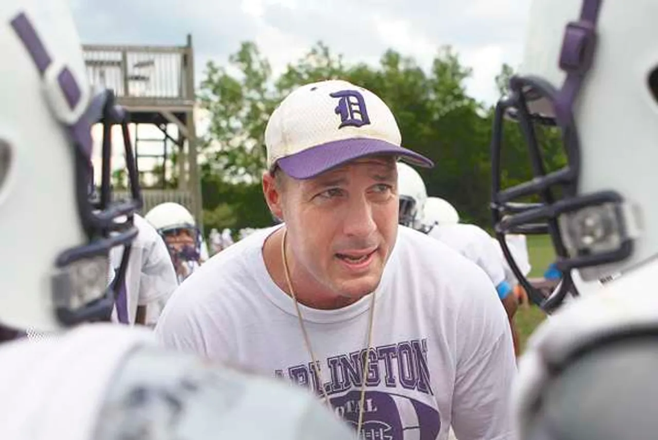 darfootprac2: Darlington coach Tommy Atha talks to his players during practice on Tuesday. ryan smith