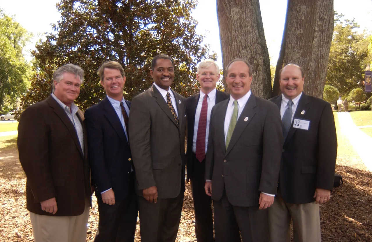 Dr. Elson Floyd and former classmates.