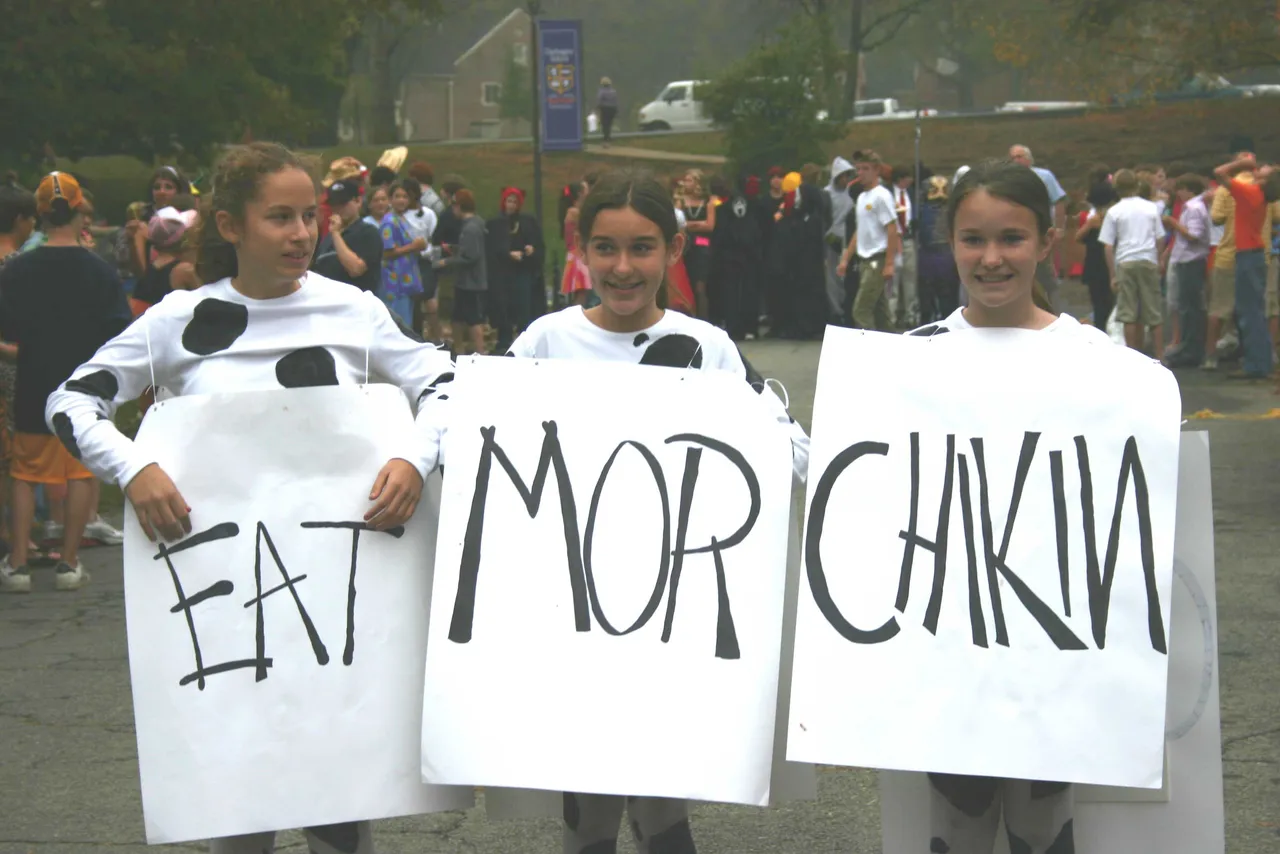 Middle School Halloween Parade