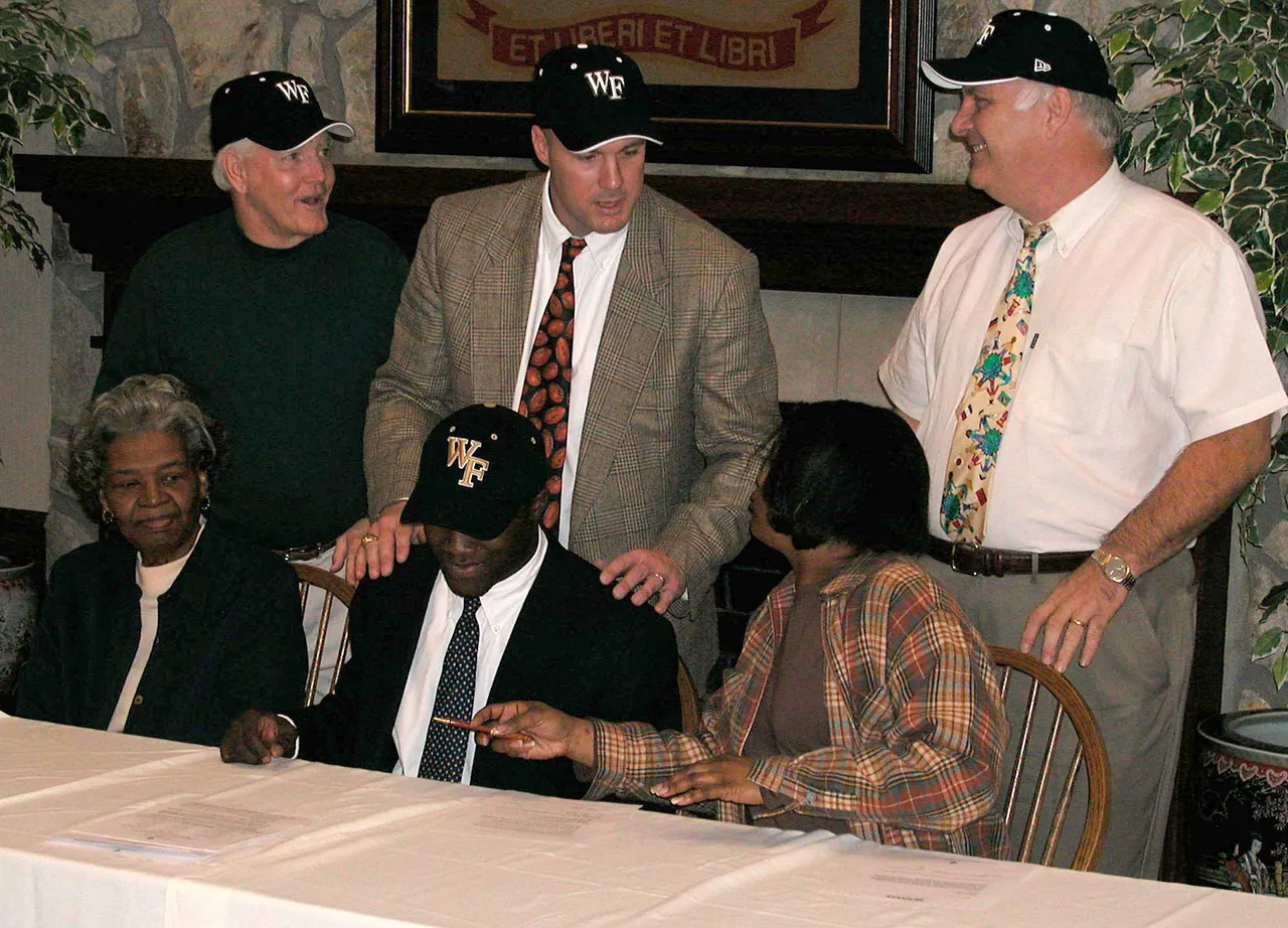 Chantz McClinic signs with Wake Forest University.