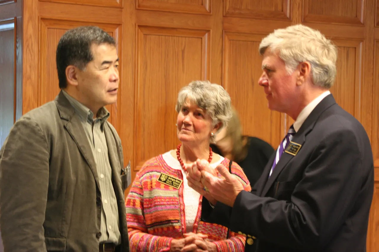 Darlington trustees Suzy Gilbert and Bill Kelly ('71) greet Takuji Hanatani, consulate general of Japan.