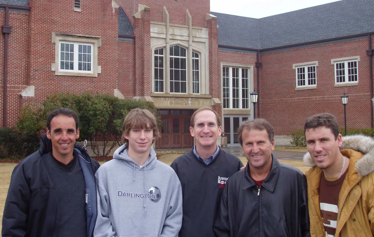 Darlington alumnus Bob Grizzard and his son, freshman Jefferson Grizzard, with Goacho, Zico and Junior during their visit to Darlington