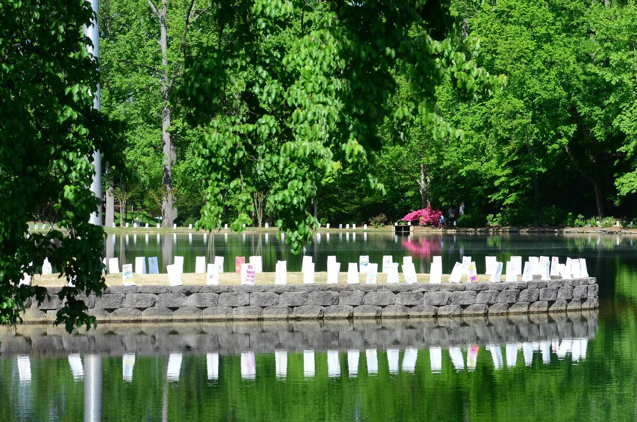 Dr. Elson S. Floyd ('74) Legacy Point is lined with luminaries during Light the Lake.