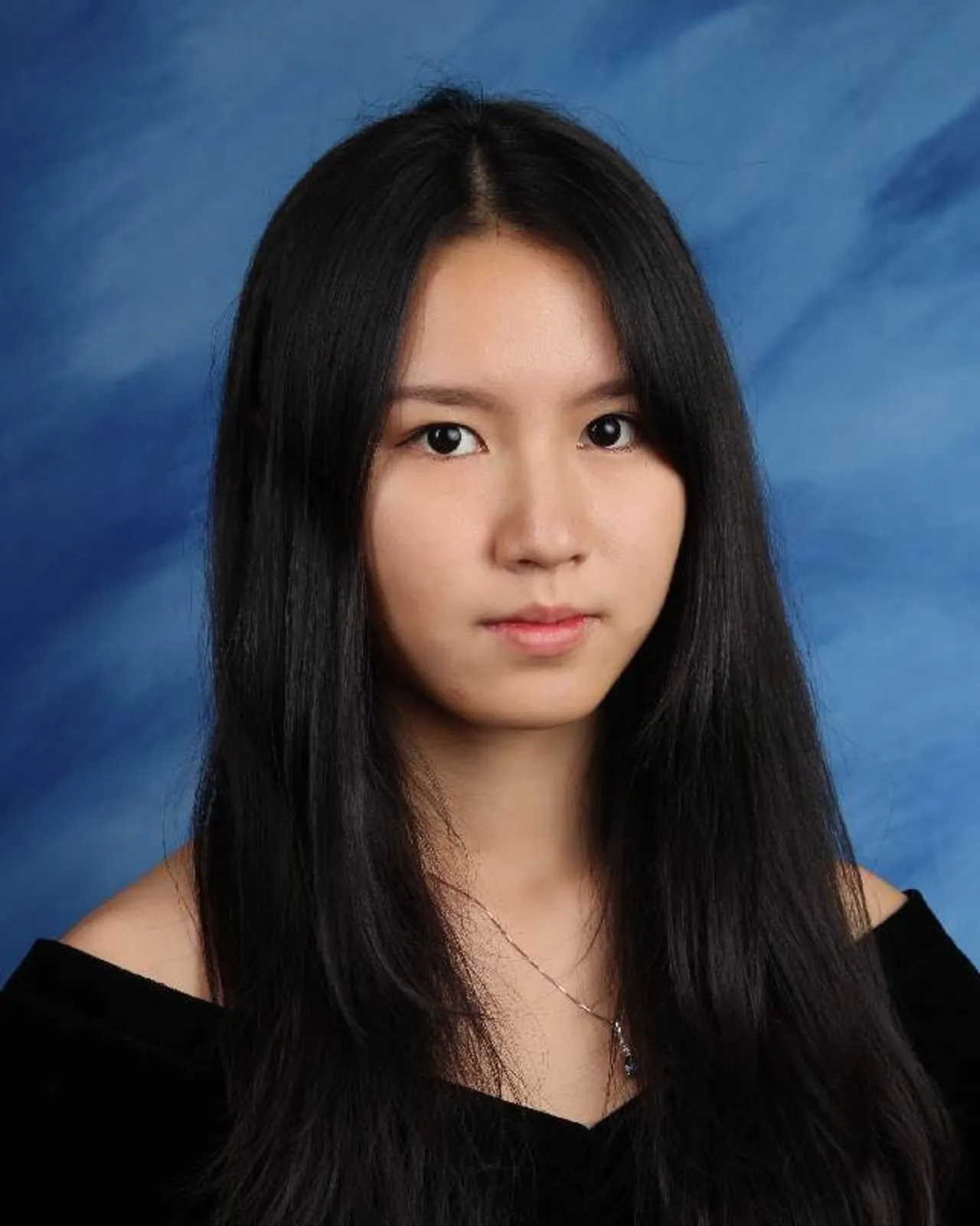 Selena Chen ('16)