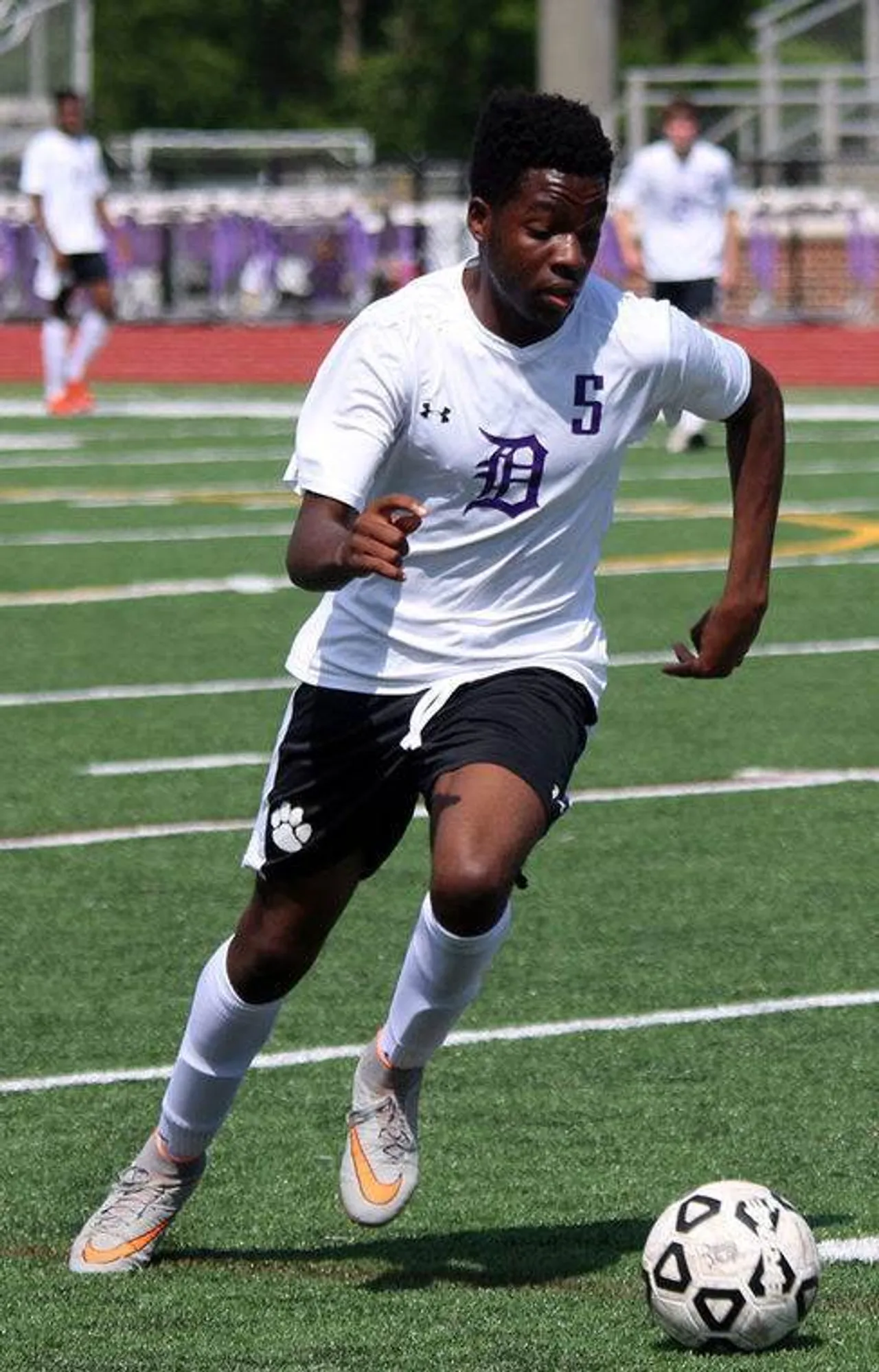 Sophomore Andre Mbakwe makes a move for the ball during a match against Vidalia in the Class AA state playoffs Tuesday, May 3, 2016, at Darlington's Chris Hunter Stadium. (Tommy Romanach/RN-T.com)