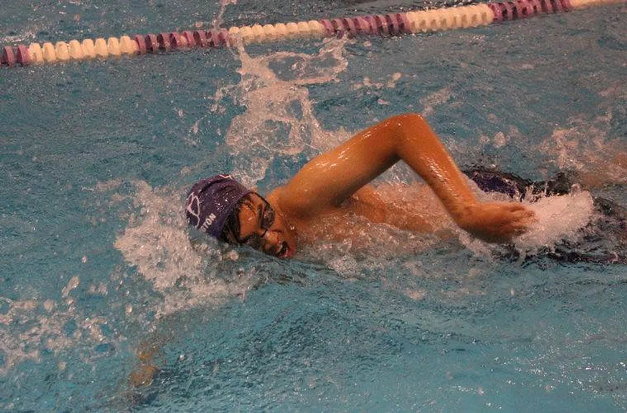 Freshman Oliver Wang swims freestyle at Darlington on Thursday, Jan. 22, 2015. (Photo credit: Sierra Campbell/Rome News-Tribune)