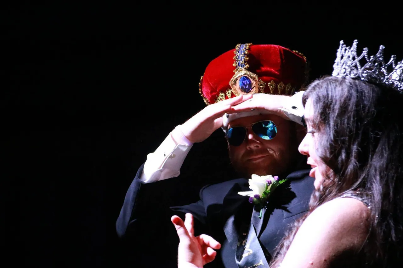 Tannika Wester and Ghee Wilson are crowned Prom Queen and King after raising more than $23,000 combined.