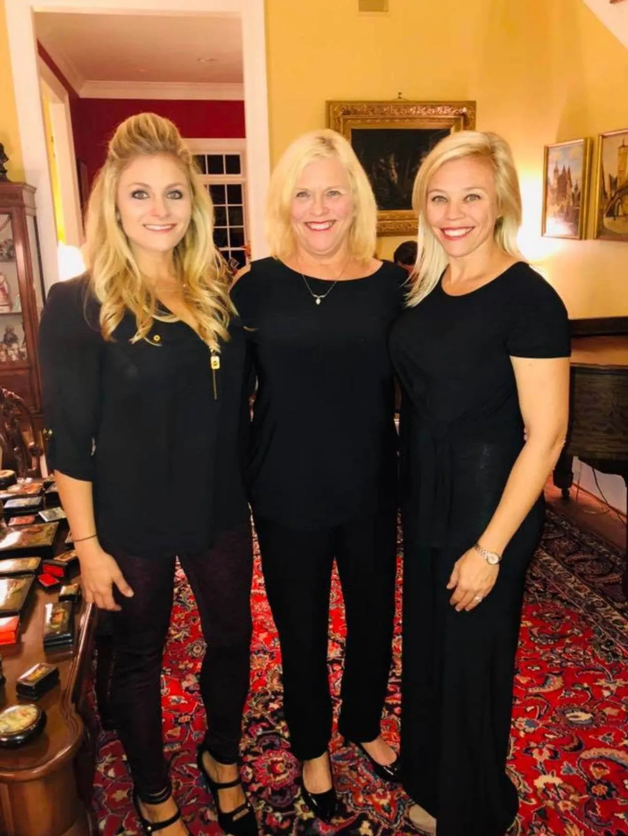 Silvia with her daughters Alicia (’03) and Alana (’96)