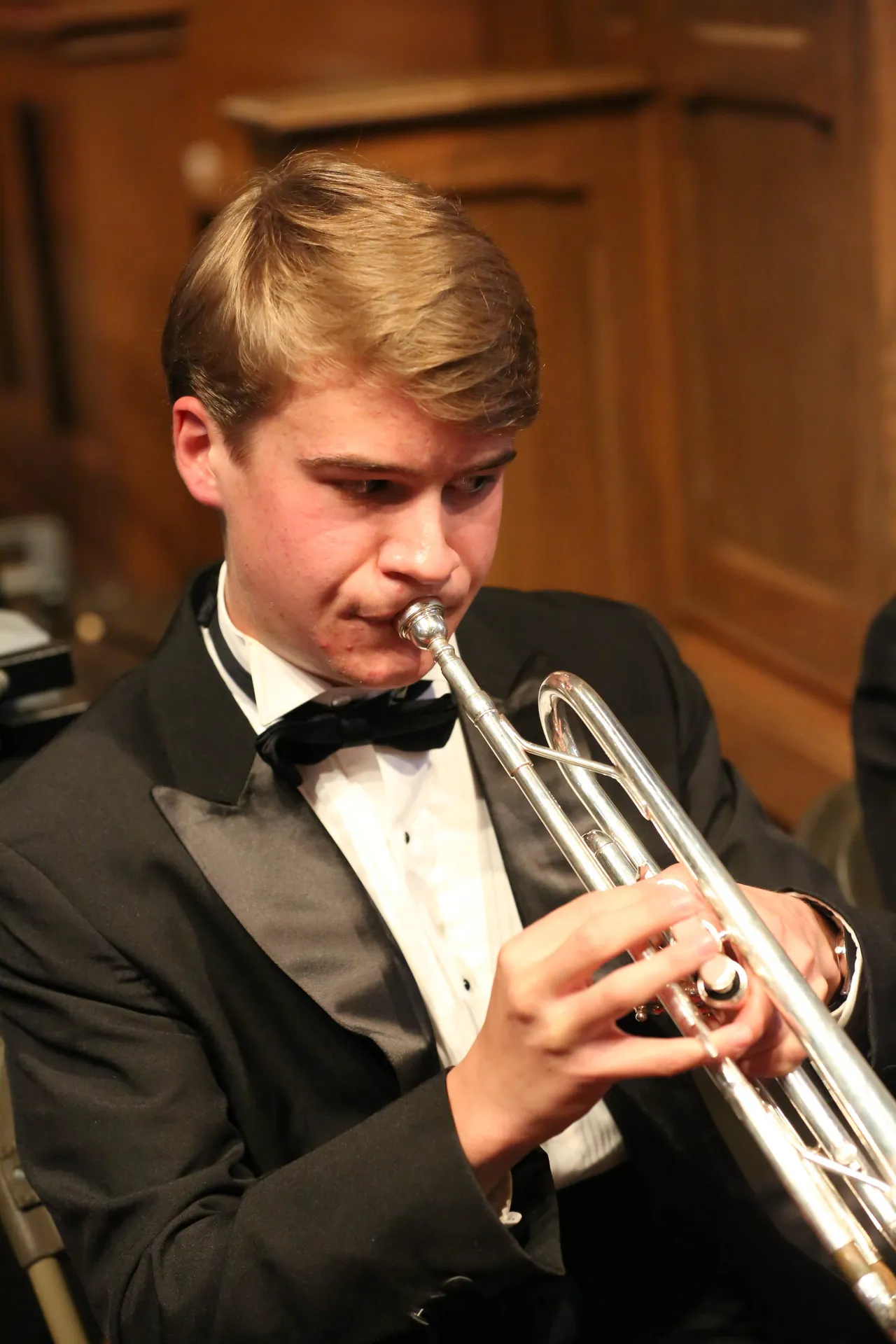 David Hagler ('18) performs at the Traditions of Christmas concert.