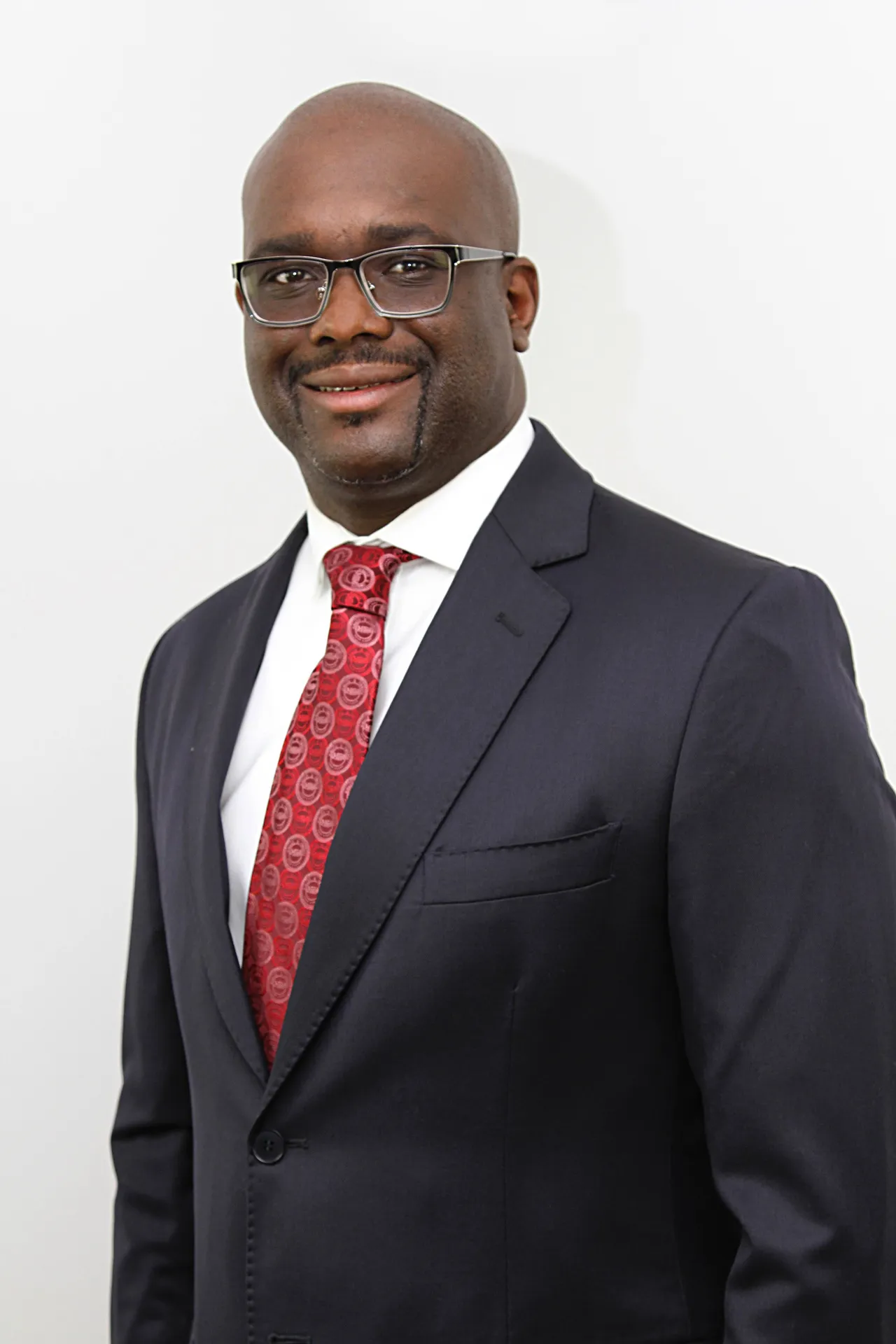 Dr. Damus Lufadeju