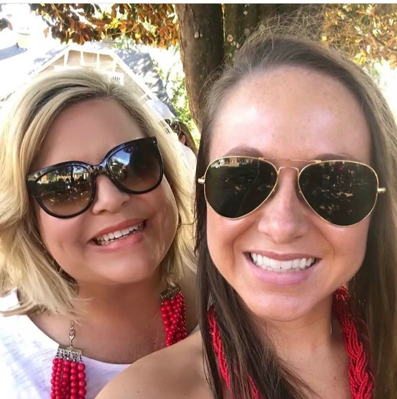 Sarah Beth Cline (‘14) and her mother, Bebe