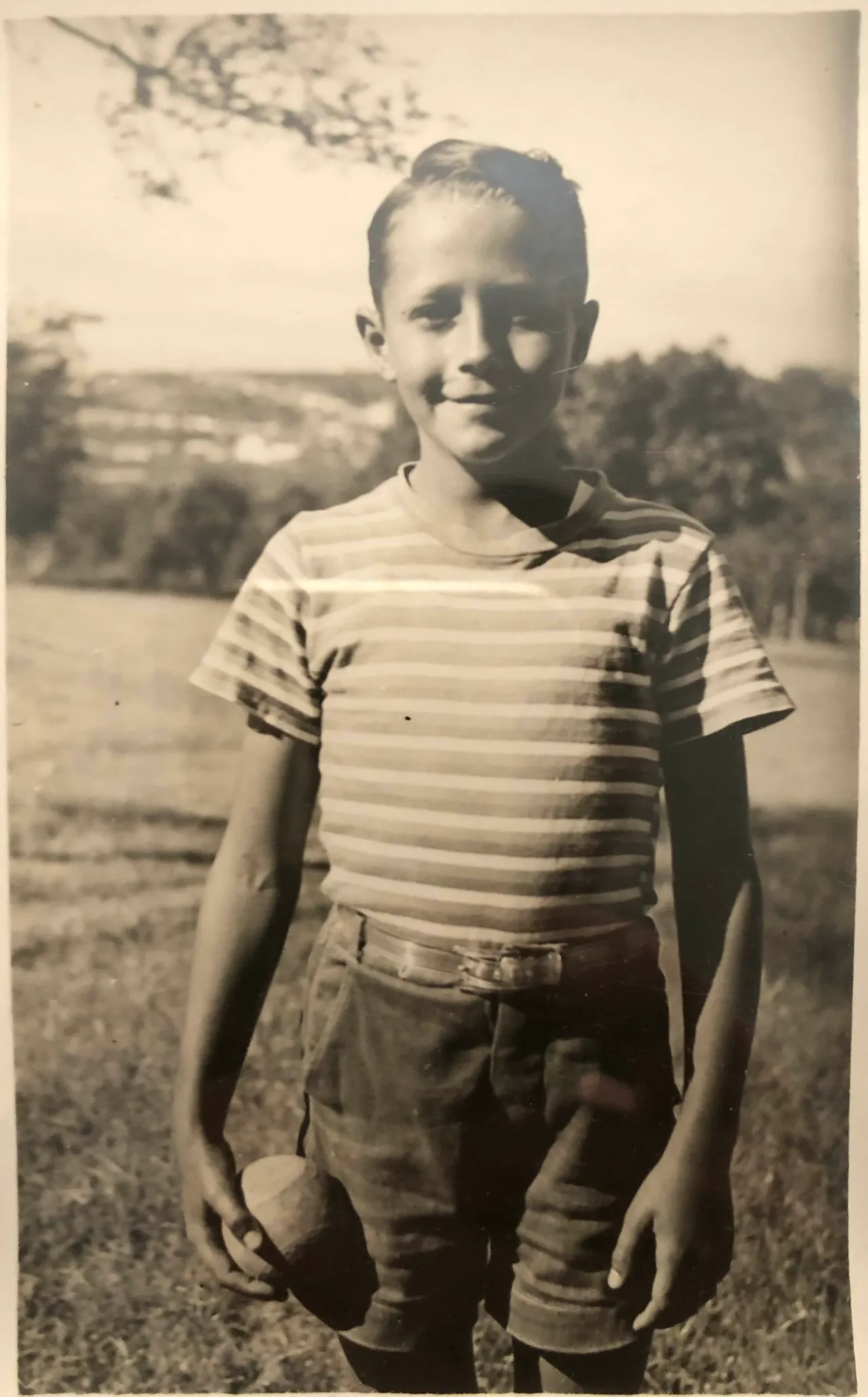 Gordon Neville ('55) in Brazil
