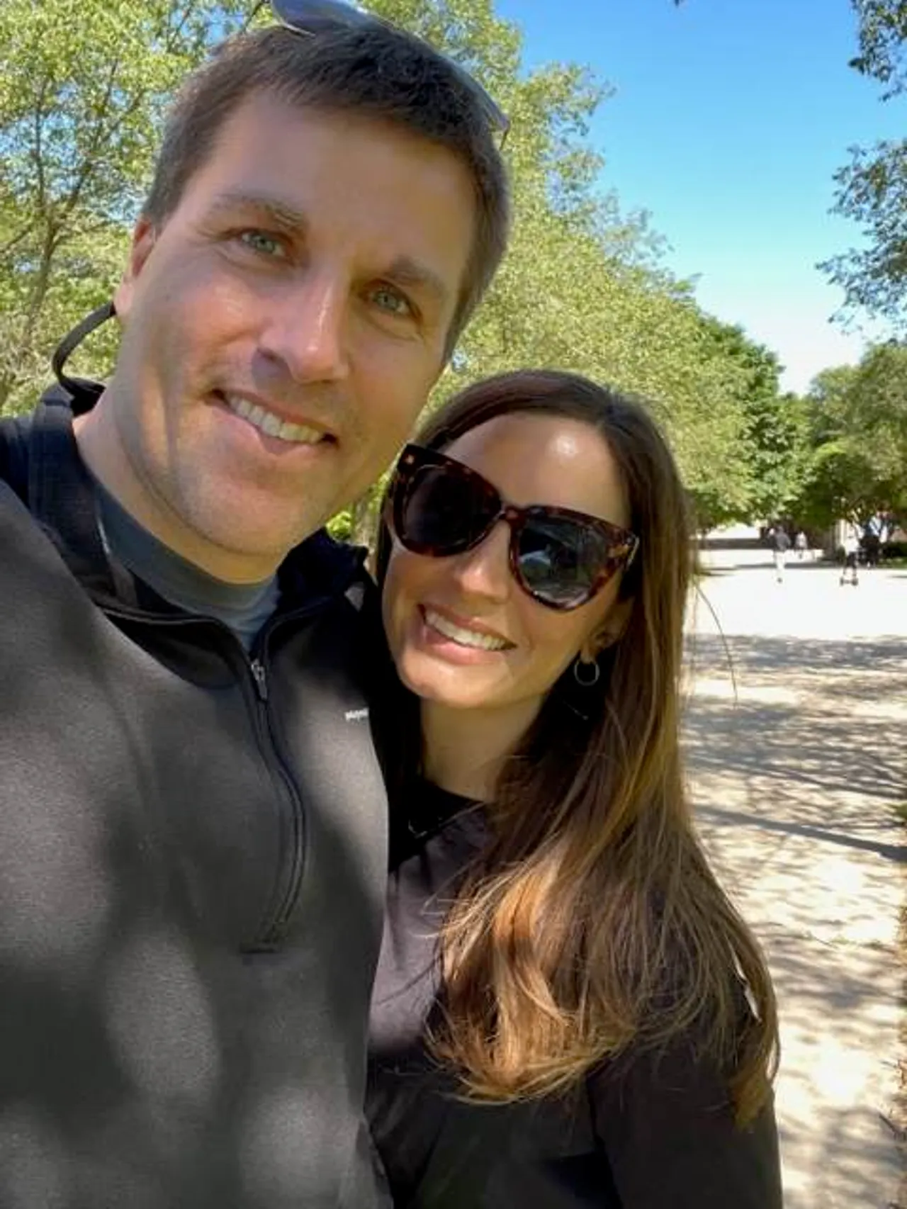 Leigh (Beninato '00) & Joe Holmes ('00)