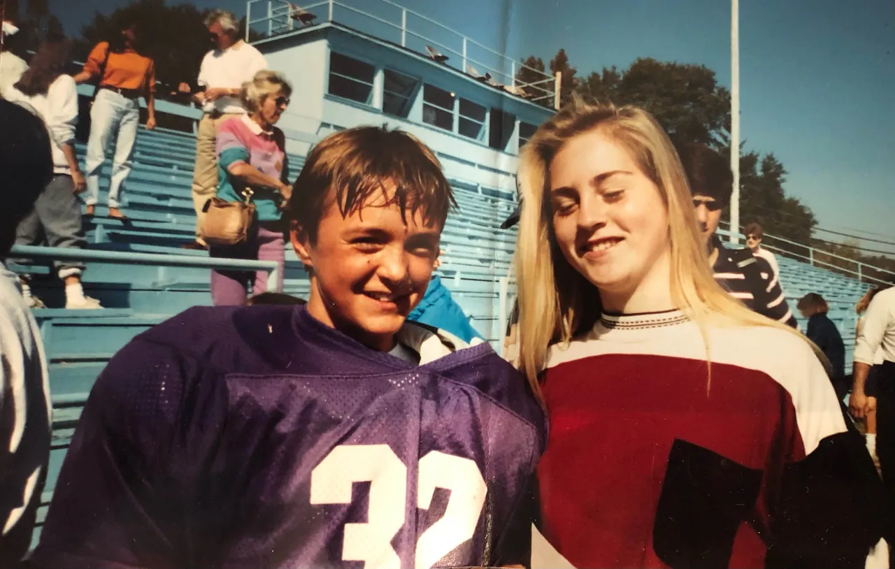 Gaines and Amy's first picture from 8th grade.
