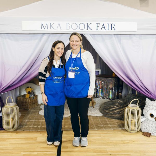 montclair kimberley academy, mka, pamka, scholastic, book fair, ms, middle school
November 7, 2025 MONTCLAIR, NJ - PAMKA Scholastic Book Fair at Montclair Kimberley Academy in Montclair, NJ. Photo by Jon Lopez / MKA